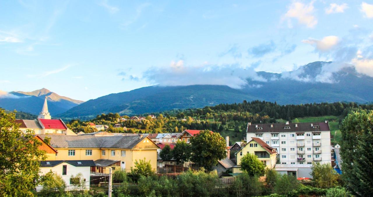 Hotel Corina Борша Экстерьер фото