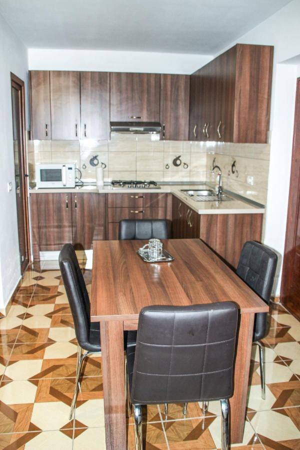 Hotel Corina Борша Экстерьер фото